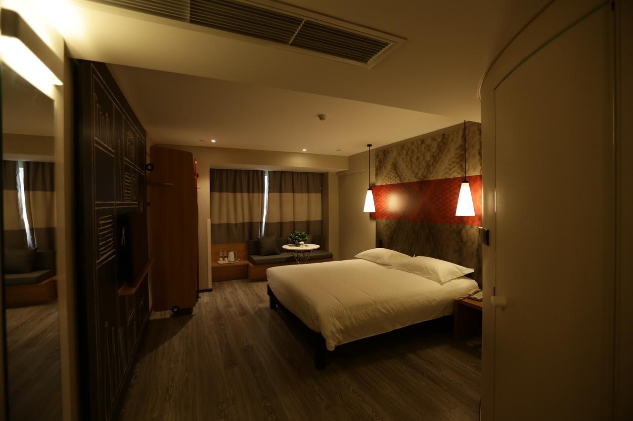 Hotel Ibis Chengdu West Jingcui Road Exteriér fotografie