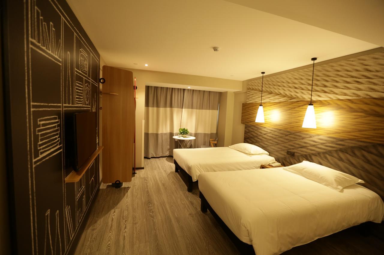Hotel Ibis Chengdu West Jingcui Road Exteriér fotografie