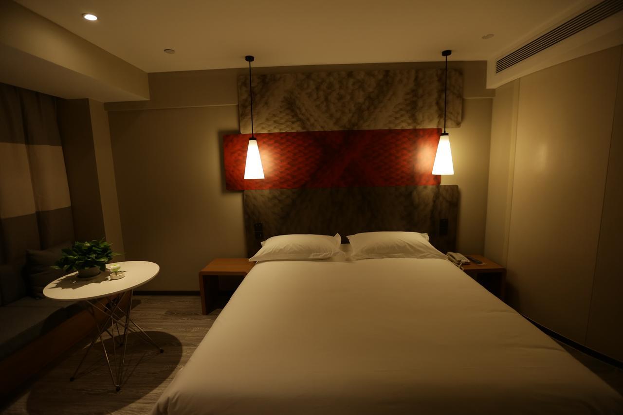 Hotel Ibis Chengdu West Jingcui Road Exteriér fotografie